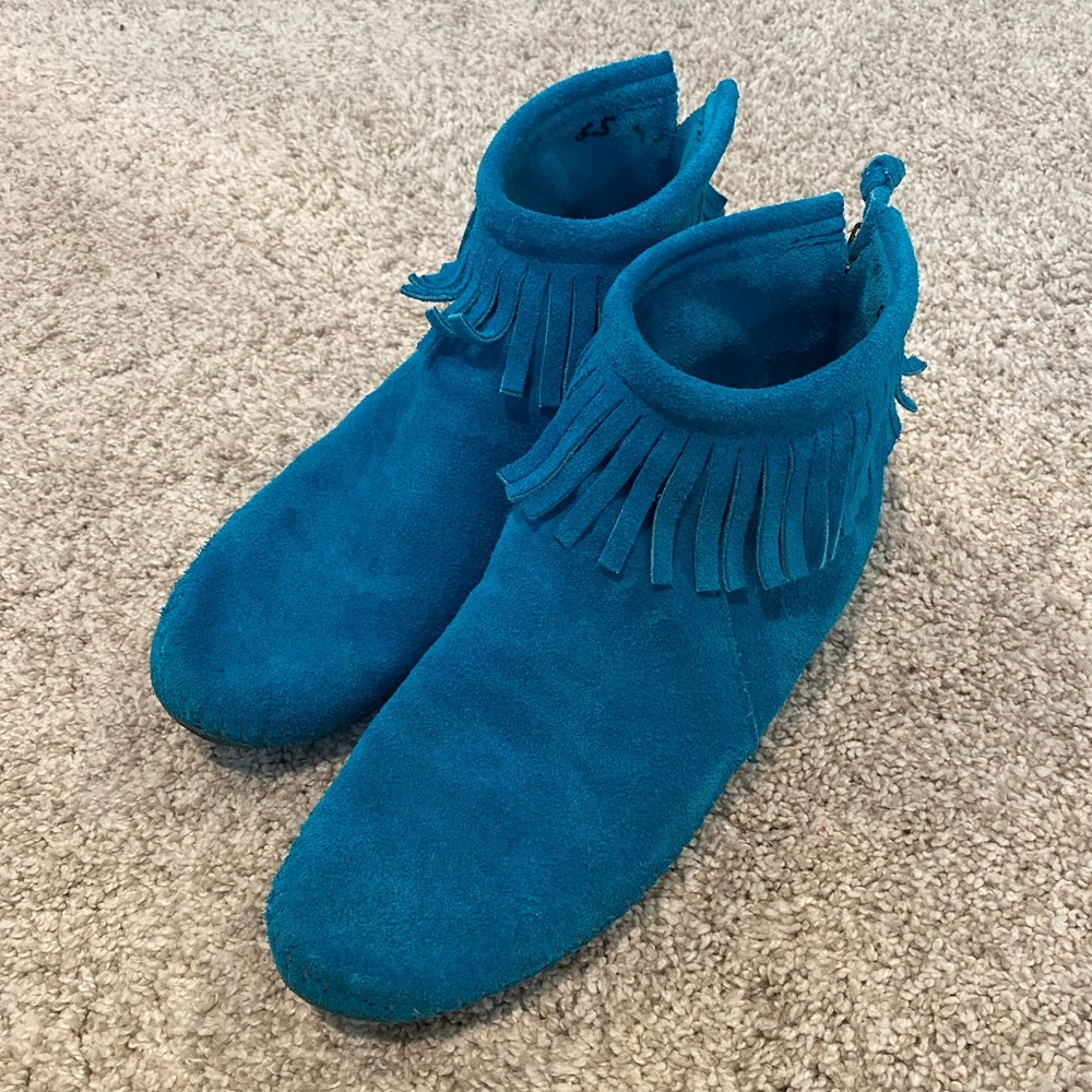 Blue Suede leather, high quality, gently used like-new Itasca Leathergoods brand